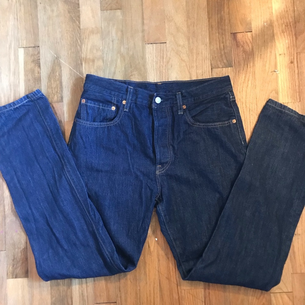 Dark Wash Levi’s 501